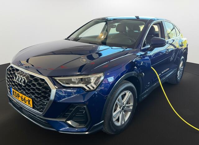 Audi Q3 Sportback 45 TFSI e 245PK BUSINESS EDITION CARPLAY/LED/STUURVERW.