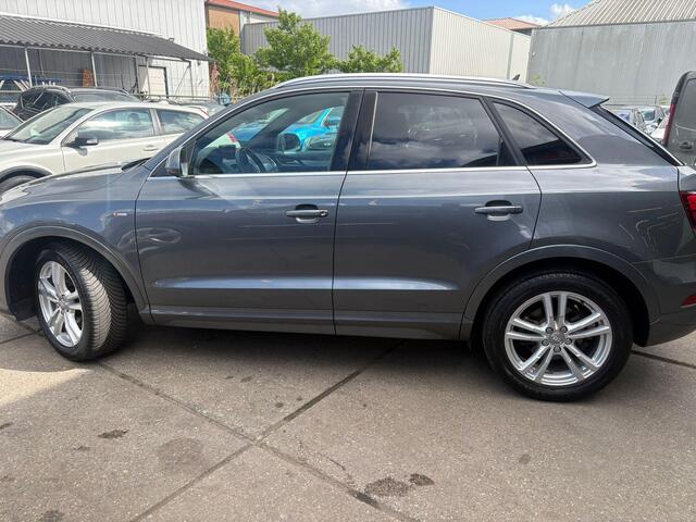 Audi Q3 1.4 TFSI CoD Sport S Line Edition Clima, stoelverwarming, cruise, pdc