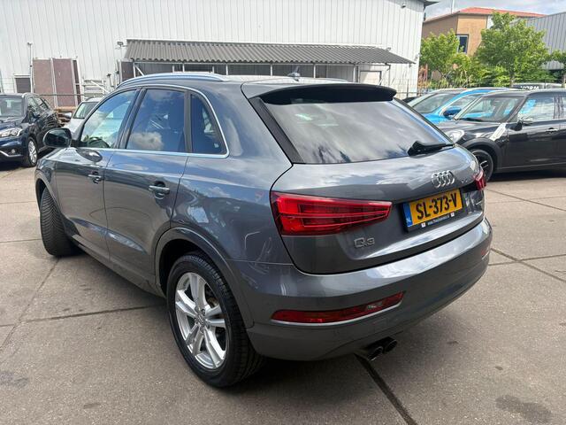 Audi Q3 1.4 TFSI CoD Sport S Line Edition Clima, stoelverwarming, cruise, pdc