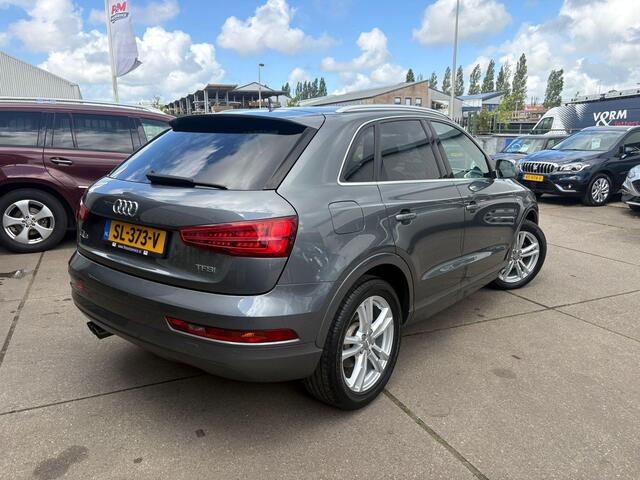 Audi Q3 1.4 TFSI CoD Sport S Line Edition Clima, stoelverwarming, cruise, pdc