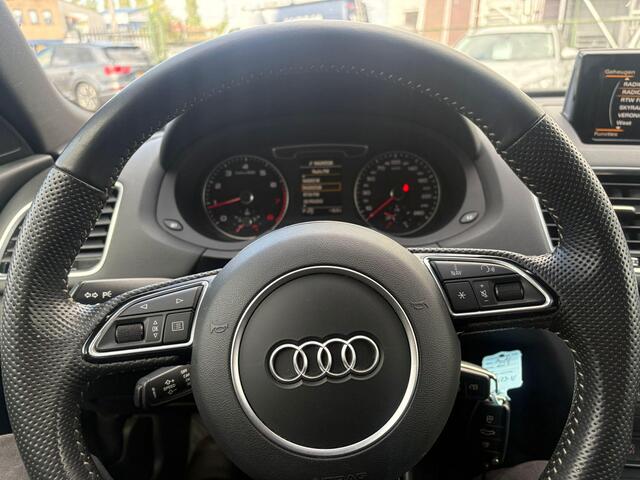 Audi Q3 1.4 TFSI CoD Sport S Line Edition Clima, stoelverwarming, cruise, pdc