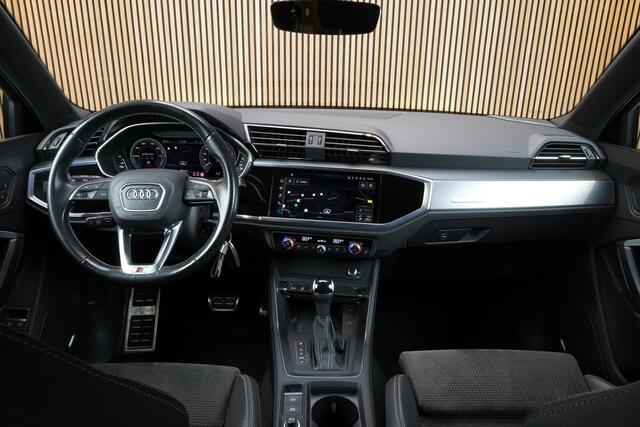 Audi Q3 45TFSIe/245pk S-Line Blackstyle|2021|Trekhaak|20"Blacktyle|Cruise+ACC|Optik Schwarz|PDC|B&O|Matrix LED|Blindspot|El. Achterklep