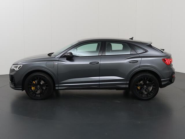 Audi Q3 Sportback 45 TFSI e S-Line | Trekhaak | Sportstoelen | Parkeercamera | Navigatie | Stoelverwarming | Elektr. Achterklep |