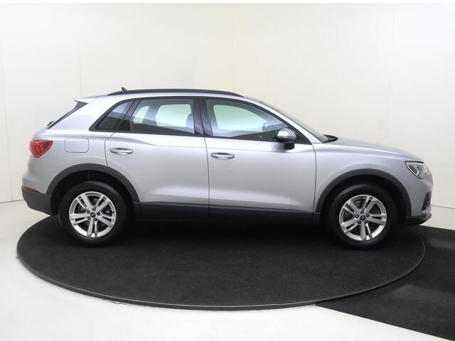 Audi Q3 45 TFSI e Advanced edition | SoH 87% | Stoelverwarming | Adaptieve cruise control | CarPlay | Full LED verlichting | Elektrische achterklep | Grootlichtassistent |