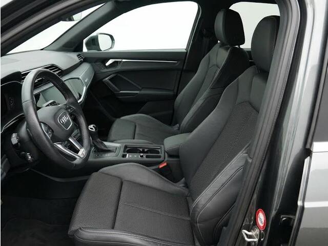 Audi Q3 45 TFSI e S edition 245pk | Navigatie | Keyless entry | Parkeercamera | S-line interieur | Stoelverwarming | Verlengde garantie