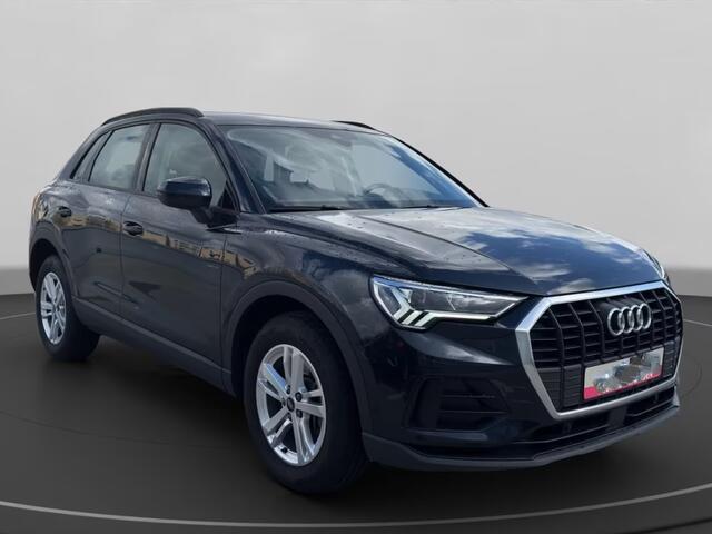 Audi Q3 45 Tfsi-e S-Tonic ** LED, LEDER, INDIVIDUAL KLEUR, ACC, KEYLESS, 17-inch LMV ** 1e EIG - UNFALLFREI ** ** INFORMEER OOK NAAR ONZE AANTREKKELIJKE FINANCIAL-LEASE TARIEVEN **