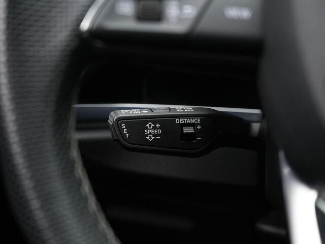 Audi Q3 Sportback 45 TFSI e 245 pk S-Line | Leder | Elektrische stoelen | Sonos | Adaptive Cruise | Elektrische achterklep | Stoelverwarming