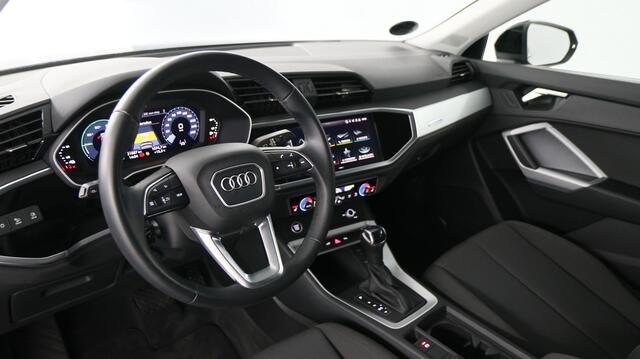 Audi Q3 Sportback 45 TFSI e 245pk PHEV Business Edition / Adaptive Cruise / Camera / Stoelverwarming