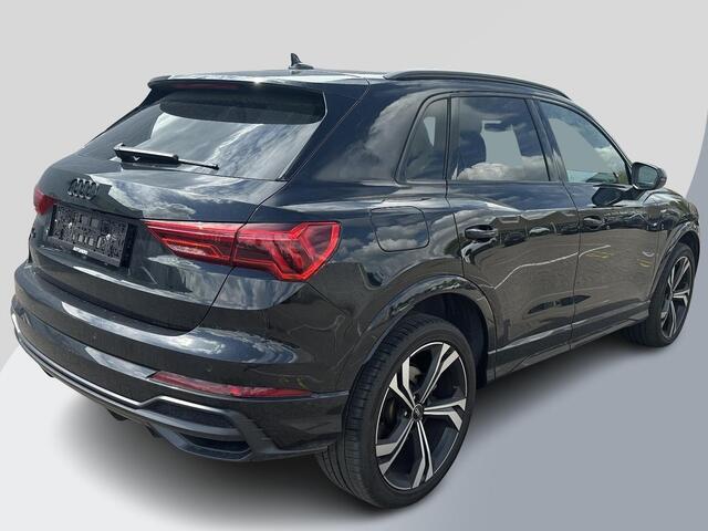 Audi Q3 Sportback 45 TFSI e S Edition 245 PK | Panoramadak | Sonos | Camera | Alcantara bekleding | Stoelverwarming