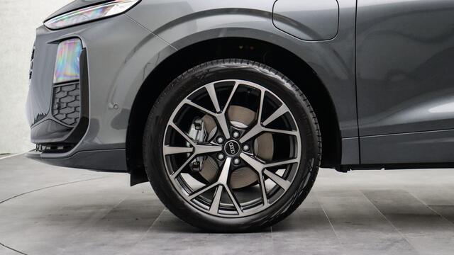 Audi Q3 Sportback 200kW e-hybrid S edition | Panoramadak | Leder | Adaptieve Cruise Control | 20 Inch
