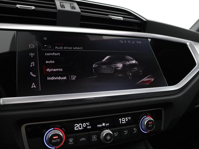Audi Q3 Sportback 45 TFSIe 245pk S-tronic S Edition · Panoramadak · Elek. Achterklep · Dodehoek Detectie · Lederen Bekleding · Cruise Control · P-Sensoren · 19'' Inch ·