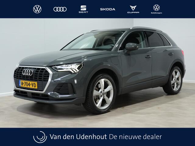 Audi Q3 45 TFSIe Business Ed. | Matrix-LED | Navigatie | 19" | ACC