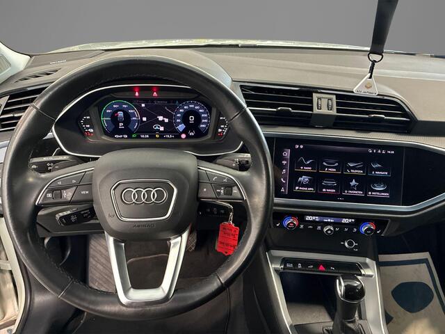 Audi Q3 Sportback 45 TFSIe 245pk S Edition · 360 Camera · B&O Sound · Inklap. Trekhaak · Dodehoeksensor · Stoelverwarming · ACC · 20"Velgen · Apple/Android Car Play ·