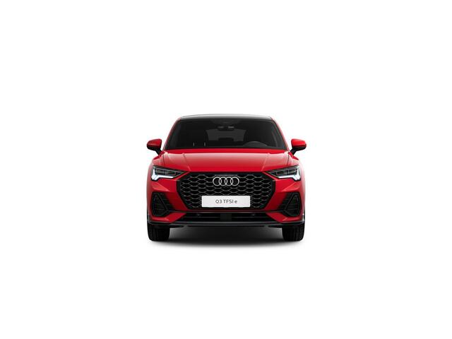 Audi Q3 Sportback 45 TFSI e Business Edition | 245 PK | Trekhaak | Panoramadak | 360 graden camera | Matrix LED | Navigatiesysteem |