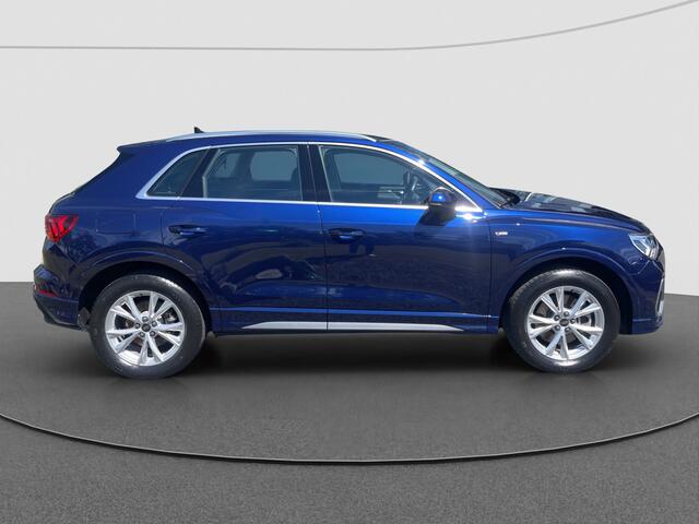 Audi Q3 45 TFSI e Advanced edition S-Line ext. | Parkeersensor | Navi