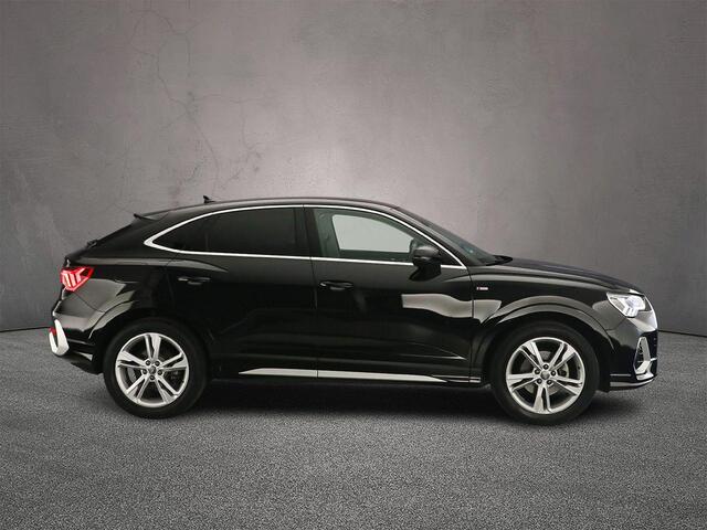 Audi Q3 Sportback 35 TFSI Pro Line S | Adaptieve Cruise Control | Achteruitrijcamera | Privacy Glass | Verwarmde voorstoelen | Parkeersensoren