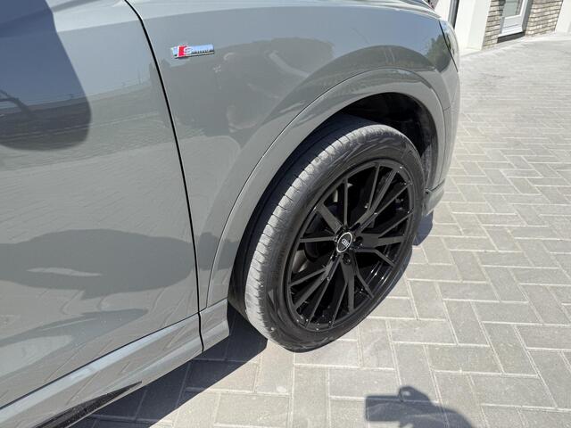 Audi Q3 45 TFSI e S edition | Pano | 20" Inch 'Black' | Elekt. voorstoelen geheugen | 360 Camera | Verlengde garantie | Apple Carplay / Android Auto