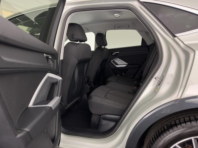 Audi Q3 Sportback 45 TFSI e Advanced Edition (Plug-in) (INCL.BTW) Aut. *FULL-LED | HEATED-SPORTSEATS | DIGI-COCKPIT | DAB+ | KEYLESS | NAVI-FULLMAP | PRIVACY-GLASS | BLINDSPOT | SHIFT-PADDLES | ECC | PDC | 19''ALU | TOWBAR*