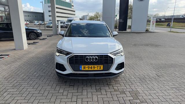 Audi Q3 45 TFSI e 245Pk Advanced Edition / S-Line Interieur / Stoelverwarming
