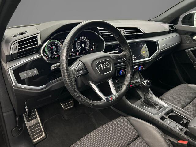 Audi Q3 Sportback 45 TFSI e 245PK S Edition | LED | Stoelverwarming | Achterruitrij-Camera | Adaptive-Cruise | Smartphone-Interface | Grootlicht-Assistent | Comfort-Sleutel |
