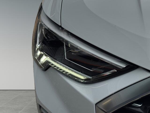 Audi Q3 Sportback 45 245pk TFSI e S Edition MMI navigatie plus | Adaptive cruise control | Sportstoelen voorin