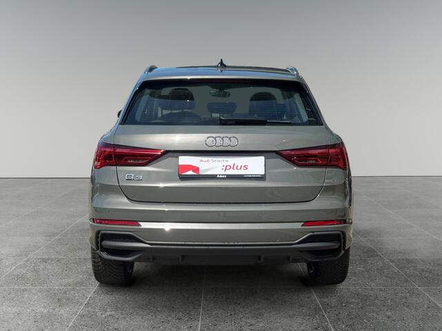 Audi Q3 45 245pk TFSI e S edition MMI navigatie plus | Adaptive cruise control | Parkeerhulp plus