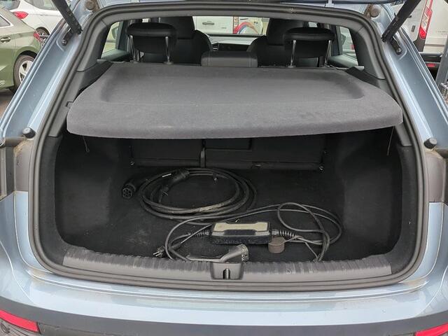 Audi Q4 35 Launch edition Advanced 55 kWh zwartleer,lmv,led,navi,digidash