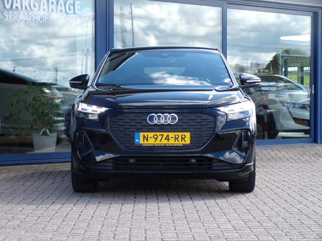Audi Q4 Sportback E-Tron 40 S-line Competition 77 kWh, SOH 96% / Warmtepomp / Elektr. trekhaak / Matix LED / Camera / Carplay + Android Auto / 20' LMV
