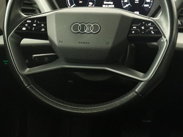 Audi Q4 Sportback e-tron 35 Edition 55 kWh | Camera | Carplay | DAB | Full LED | Parkeerhulp | Climate control | Cruise control | 19'' lichtmetalen velgen