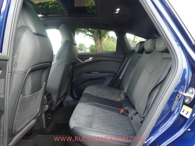 Audi Q4 Sportback E-TRON 50 QUATTRO S-LINE Competition 77kWh PANO/21''/ACC/HEADUP