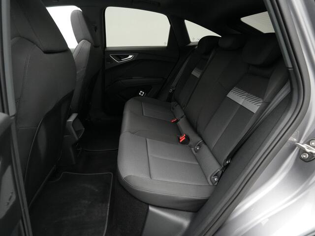 Audi Q4 Sportback e-tron 45 210kW/286pk 82Kwh Advanced edition Panorama Sonos Stoelverwarming Navigatie Carplay Demo Arno