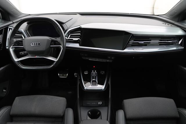 Audi Q4 Sportback e-tron 40 S edition 204pk 77kWh | Pano | HUD | S Line interieur