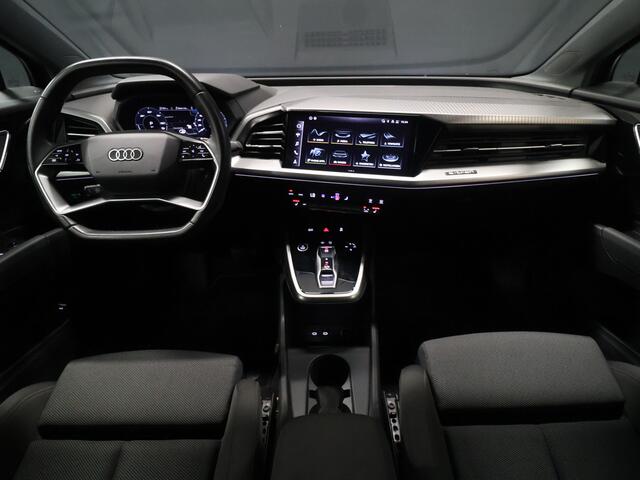 Audi Q4 Sportback e-tron 40 Advanced edition 77 kWh [APPLE CARPLAY. ANDRIOID, TREKHAAK, STOELVERWARMING, ADAPTIVE CRUISE, ELEKTRISCHE ACHTERKLEP, CAMERA, PDC V+A, DIGITAL DASH, NAVIGATIE, NIEUWSTAAT]