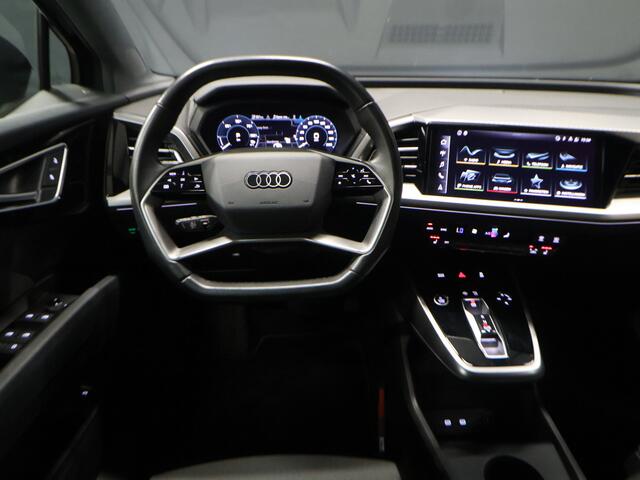 Audi Q4 Sportback e-tron 40 Advanced edition 77 kWh [APPLE CARPLAY. ANDRIOID, TREKHAAK, STOELVERWARMING, ADAPTIVE CRUISE, ELEKTRISCHE ACHTERKLEP, CAMERA, PDC V+A, DIGITAL DASH, NAVIGATIE, NIEUWSTAAT]