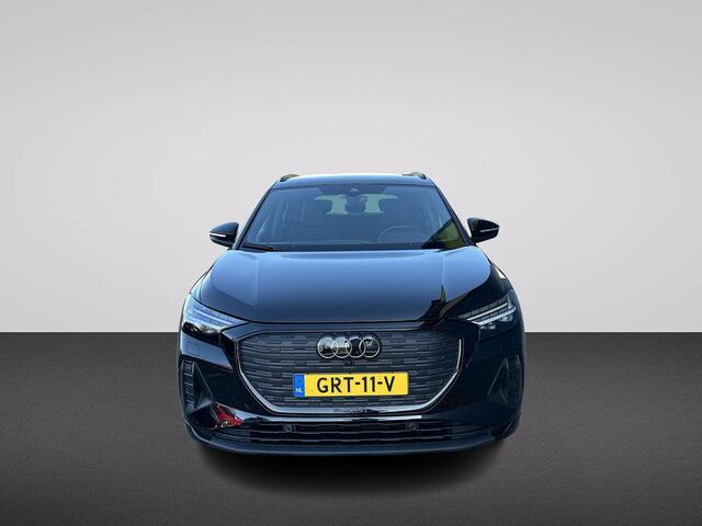 Audi Q4 e-tron 45 quattro Advanced edition 82 kWh 286pk | Navigatie | Parkeercamera | Verwarmbare voorstoelen | Matrix led verlichting