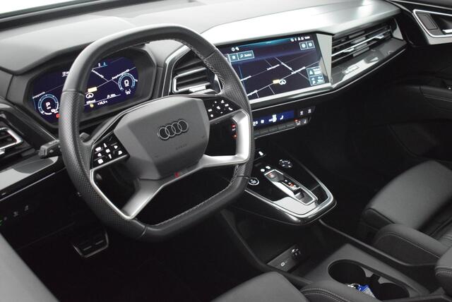 Audi Q4 e-tron 45 265pk quattro S edition 77 kWh Camera Leder Stoelverwarming Virtual Cockpit Navigatie