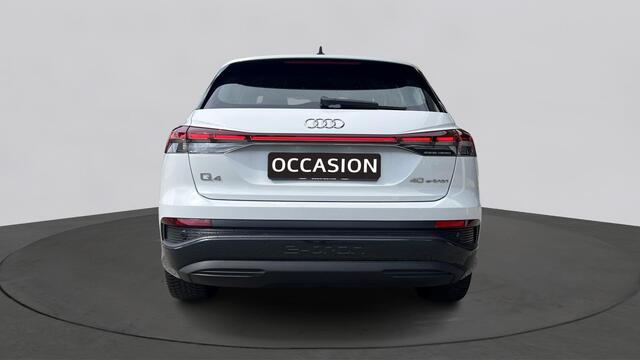 Audi Q4 e-tron 40 Advanced Edition 204Pk / Parkeerhulp V+A / Sfeerverlichting