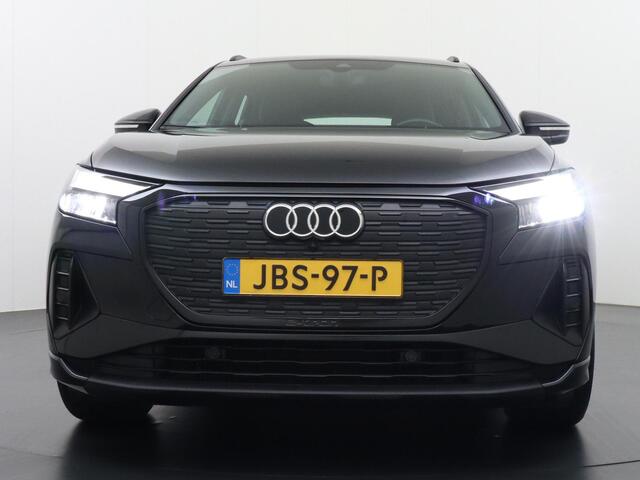 Audi Q4 e-tron 50 quattro Launch edition Advanced 77 kWh ADAPTIEVE CRUISE CONTROL | LEDEREN BEKLEDING | STOELVERWARMING | ELEKTRISCHE ACHTERKLEP | CAMERA | RIJKLAAR MET 12 MAANDEN BOVAG GARANTIE