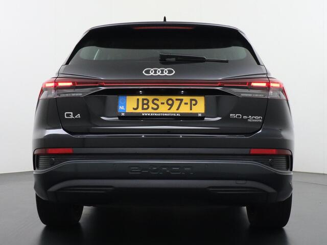 Audi Q4 e-tron 50 quattro Launch edition Advanced 77 kWh ADAPTIEVE CRUISE CONTROL | LEDEREN BEKLEDING | STOELVERWARMING | ELEKTRISCHE ACHTERKLEP | CAMERA | RIJKLAAR MET 12 MAANDEN BOVAG GARANTIE