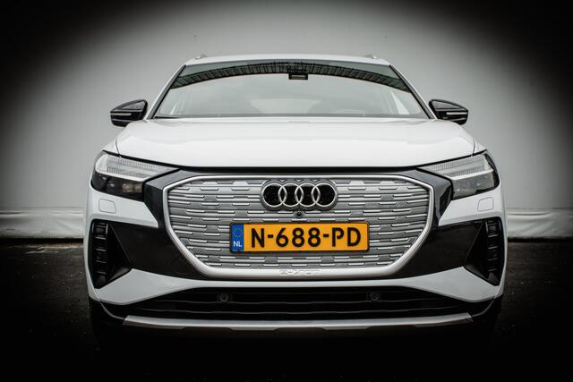 Audi Q4 e-tron 40 Launch edition Advanced 77 kWh Camera/ Navigatie/ Blindspot/ Carplay/ Stoelverwarming/ Marix led/ Dab/ Adapt. cruise