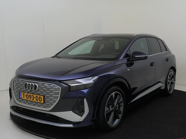 Audi Q4 e-tron 50 quattro S edition 77 kWh | Trekhaak | Head-up display | Lederen bekleding | Keyless | Dodehoek detectie | 3-zone airco | Parkeerasisstent | Adaptieve cruise control |