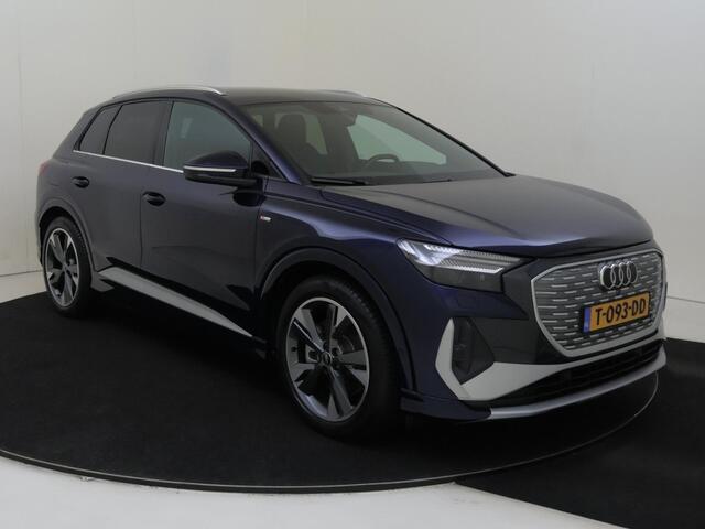 Audi Q4 e-tron 50 quattro S edition 77 kWh | Trekhaak | Head-up display | Lederen bekleding | Keyless | Dodehoek detectie | 3-zone airco | Parkeerasisstent | Adaptieve cruise control |