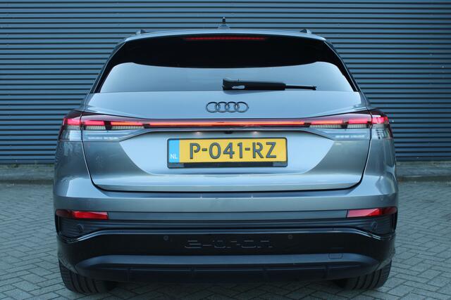 Audi Q4 e-tron 40 Launch edition Advanced Plus 77 kWh S-Line Vol-Leder Trekhaak Black-Styling