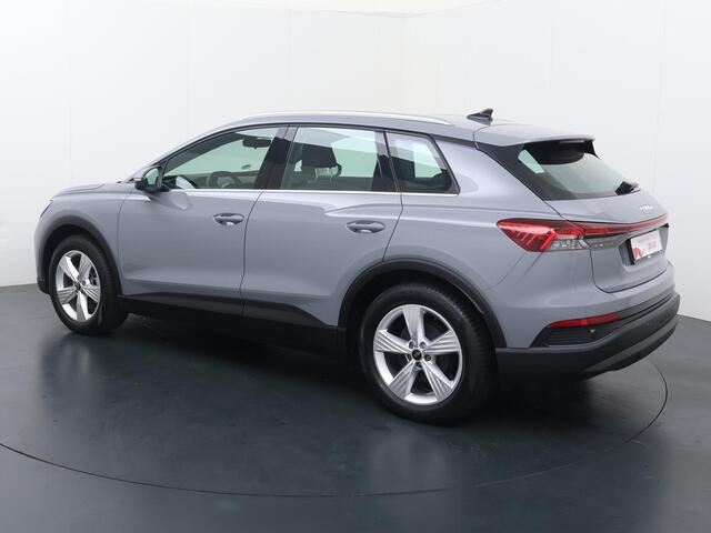 Audi Q4 e-tron 40 Edition 77 kWh | 204 PK | SoH 95% | Climate control | Voorstoelen verwarmd | Sonos premium sound |