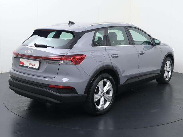 Audi Q4 e-tron 40 Edition 77 kWh | 204 PK | SoH 95% | Climate control | Voorstoelen verwarmd | Sonos premium sound |