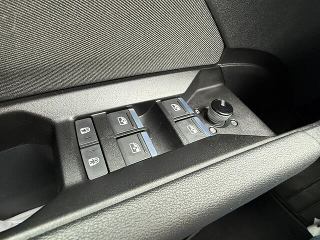 Audi Q4 e-tron BWJ 2021 40 Launch edition204 PK Advanced 77 kWh APPLE CARPLAY | ANDROID AUTO | NAVI | CLIMA | ADAPTIVE CRUISE | STOELVERW. | CAMERA | LMV | PDC