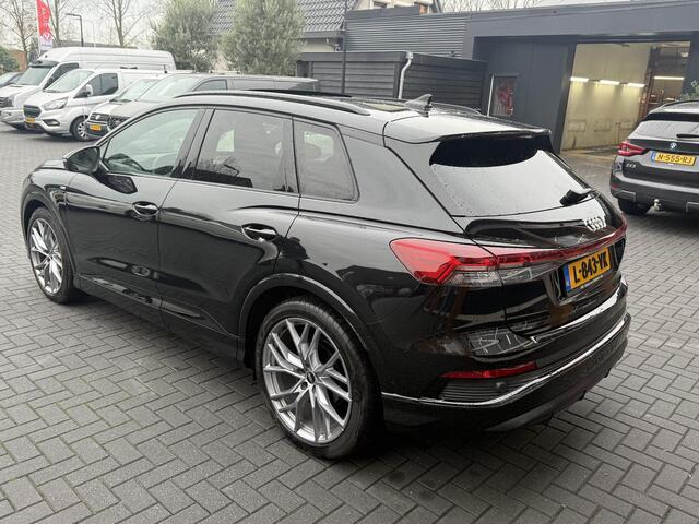 Audi Q4 e-tron 40 Launch edition S Competition 77 kWh | 2X S-Line | Panoramadak | Camera | Sonos |