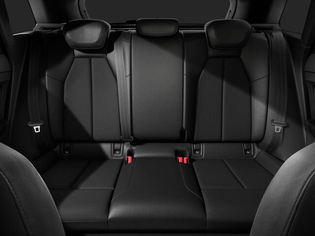 Audi Q4 e-tron 45 quattro S edition Competition 82 kWh 286pk | Assistentiepakket plus | Ambiente verlichting | Optiekpakket zwart plus | Privacy glas |