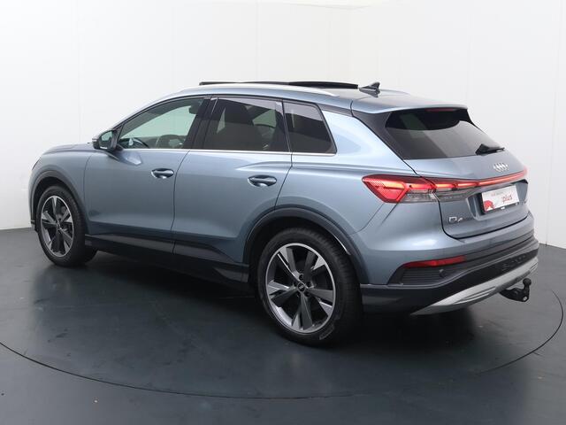 Audi Q4 e-tron 35 Launch edition Advanced Plus 55 kWh | 170 PK | SoH 90% | Multifunctioneel stuurwiel | Stoelverwarming | Achteruitrij camera |