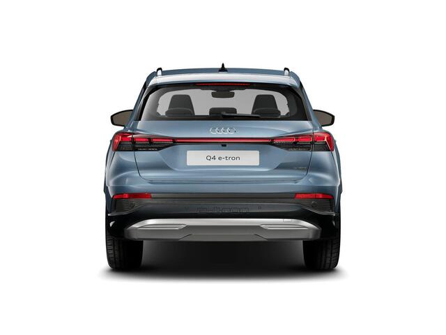 Audi Q4 e-tron 45 Advanced edition 82 kWh 286 pk | Assistentiepakket plus | Comfortpakket | Stoelverwarming | Matrix verlichting |